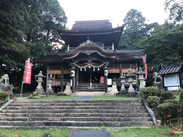 鰐鳴八幡宮