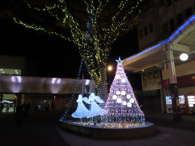 岩国駅前ツリー祭り