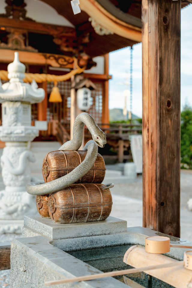 岩國白蛇神社