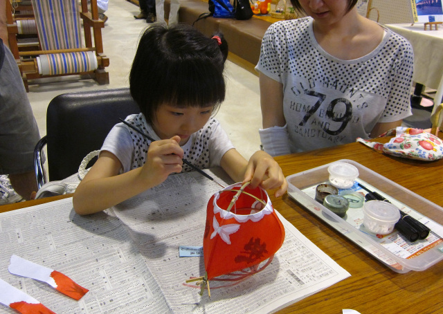 柳井金魚ちょうちん製作体験