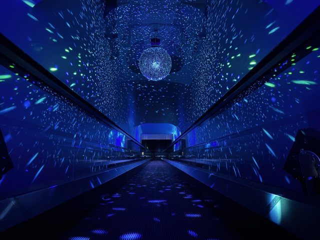 海響館　スロープ