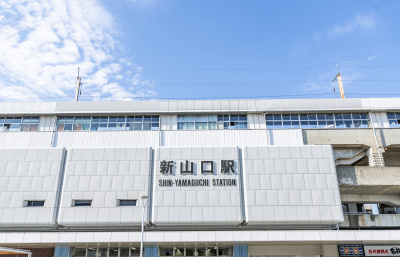 「新山口駅」徹底ガイド!グルメやお土産、周辺ホテル・ランチ情報まで