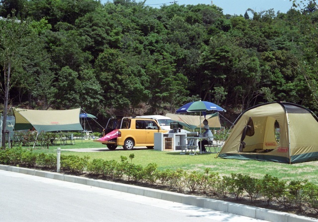 公園内には山口県内最大級のオートキャンプ場も！！