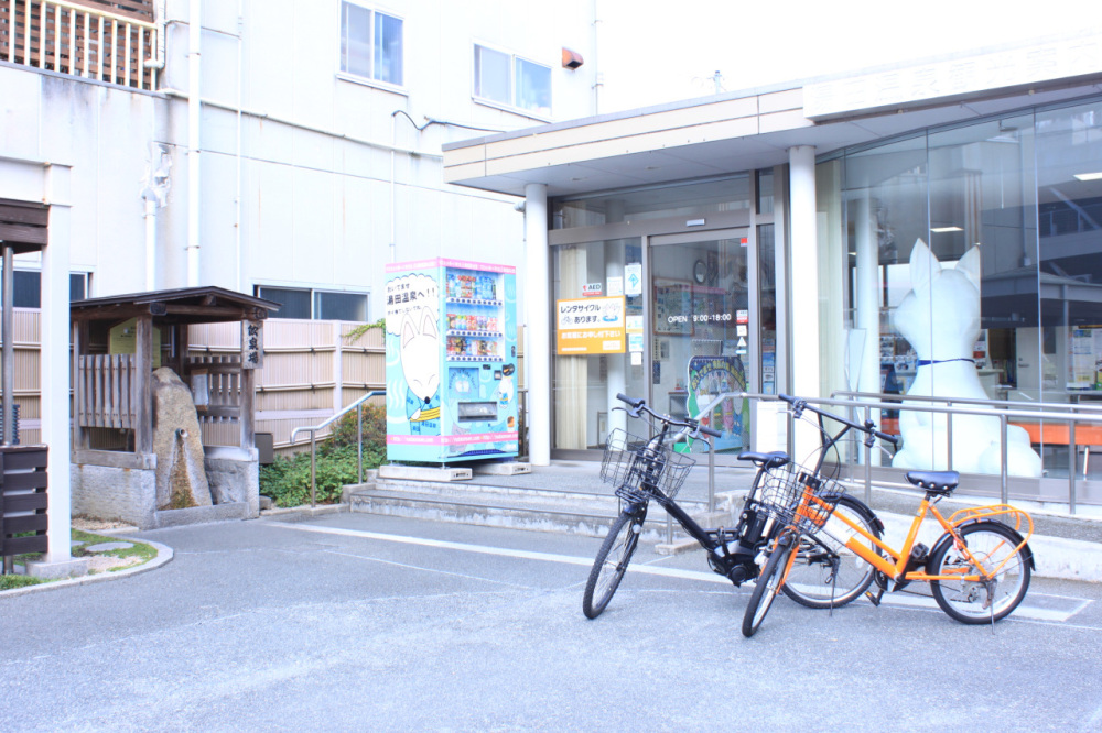 移動は便利なレンタサイクルで