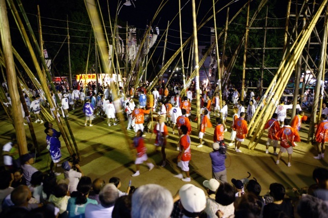 山口県無形文化財にも指定される忌宮神社の奇祭「数方庭祭」