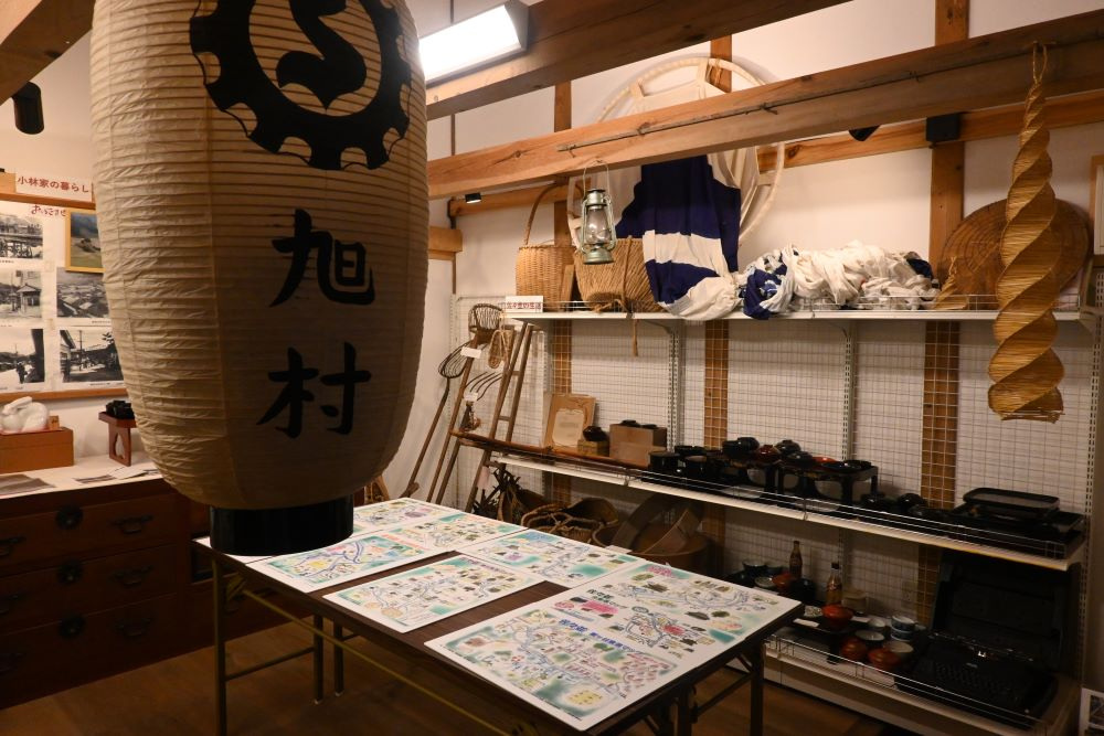 旧小林住宅の蔵の展示も必見!