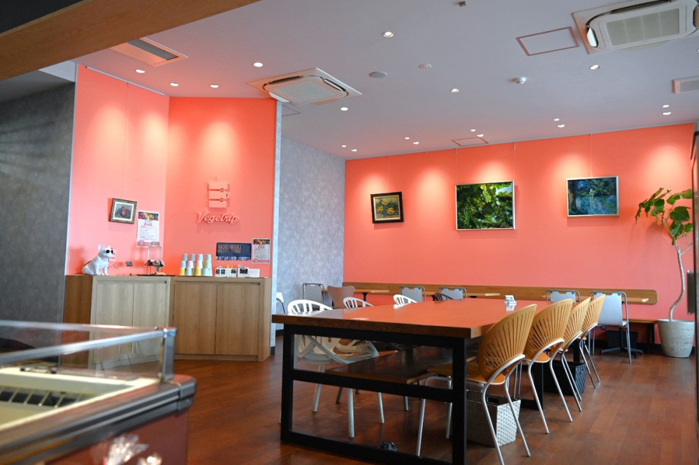 Vegetrip 岩国駅店・内観