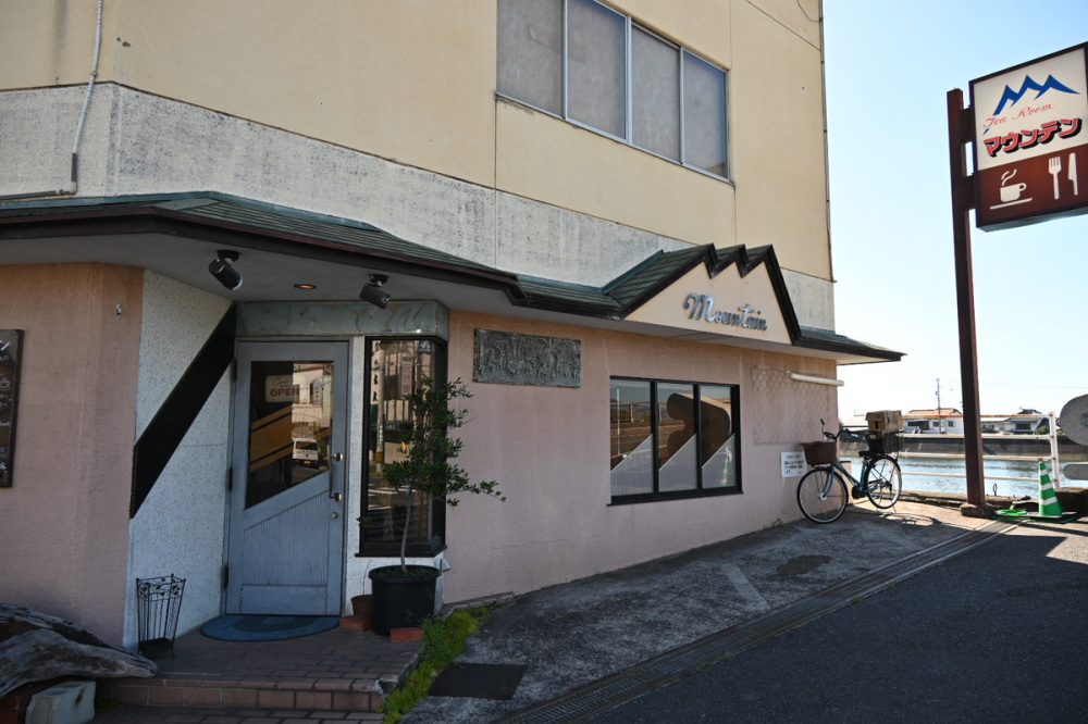 マウンテン・外観