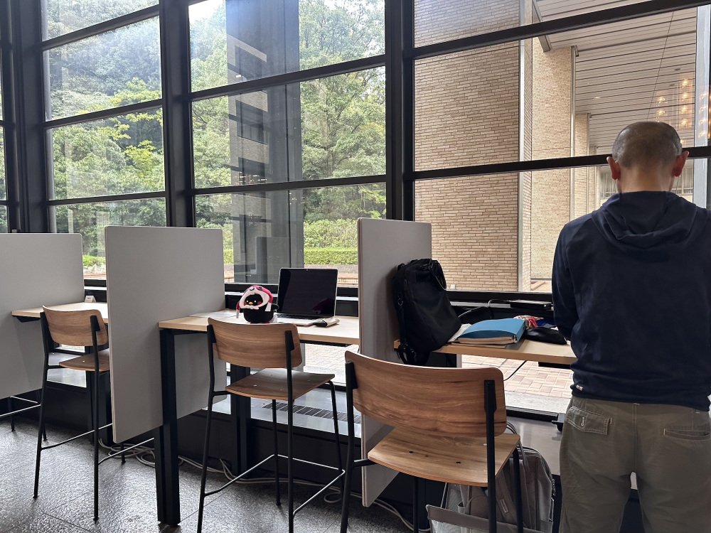 オープンデスク③