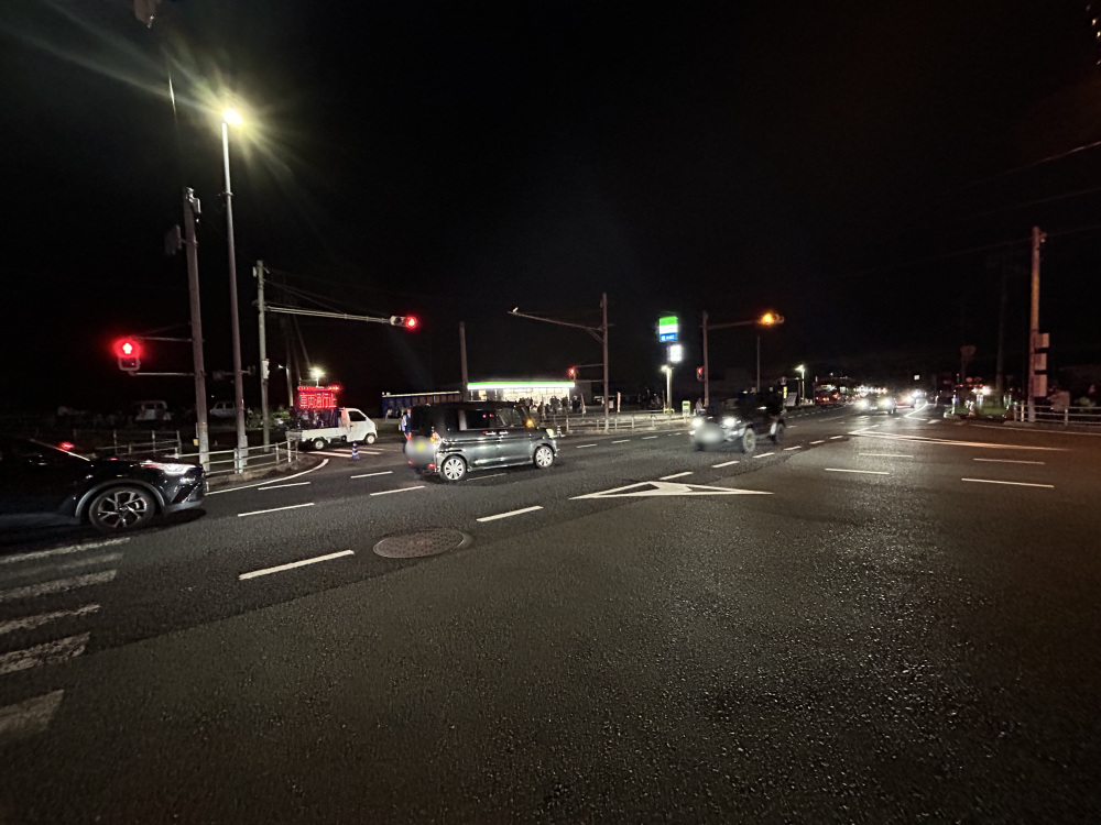 「埴生バス停」はファミリーマート山陽小野田埴生インター店の目の前です