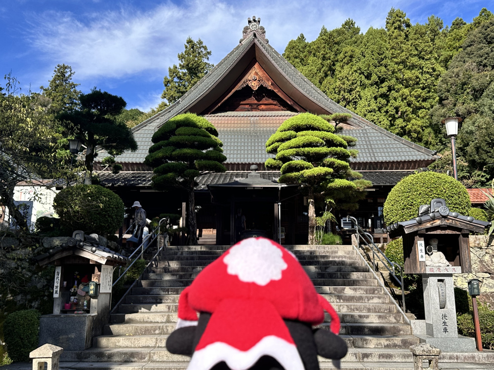 心静かにお参りしましょう