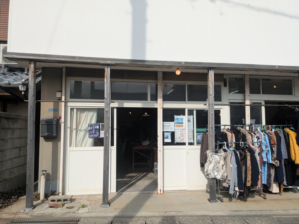 ヒュッテ海商通り店さんのマルシェ会場