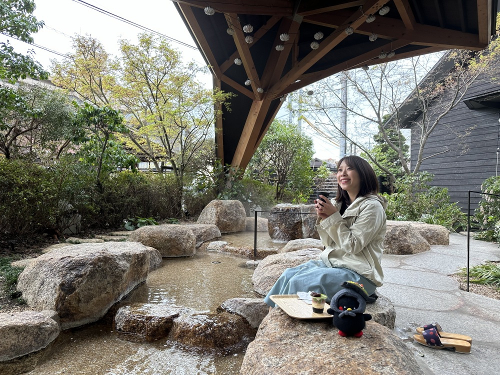 「狐の足あと」足湯体験レポはこちら！