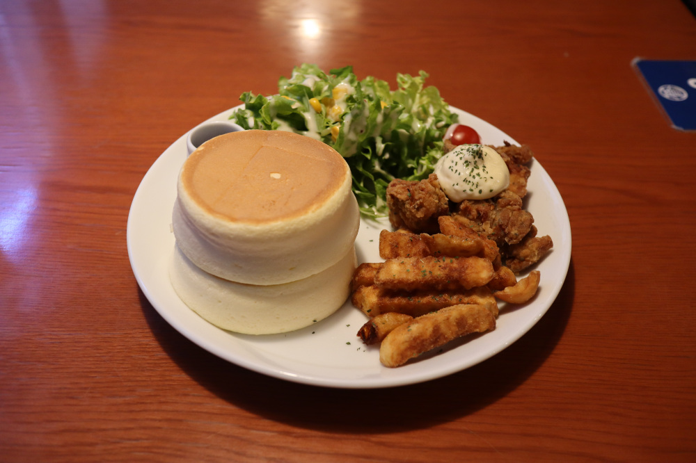 お食事パンケーキも侮れない！