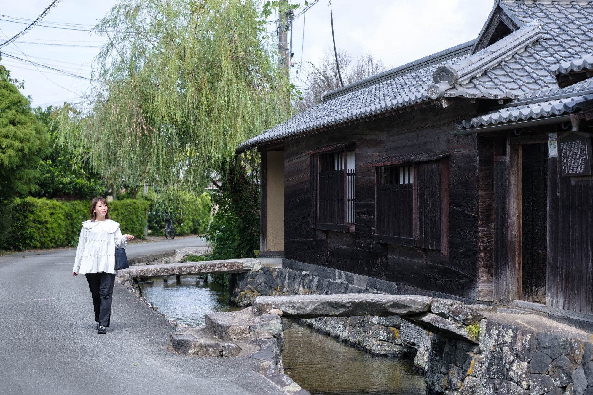 【萩市観光】城下町だけじゃない、歴史感じる「藍場川」で街歩き♪ランチ・萩焼体験も