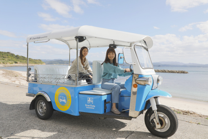 角島でトゥクトゥクドライブ
