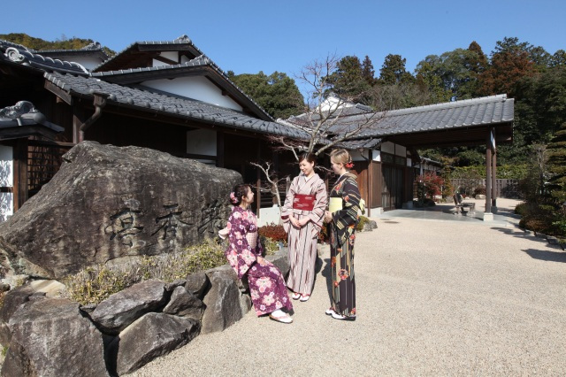 着物体験・幕末志士体験・甲冑体験