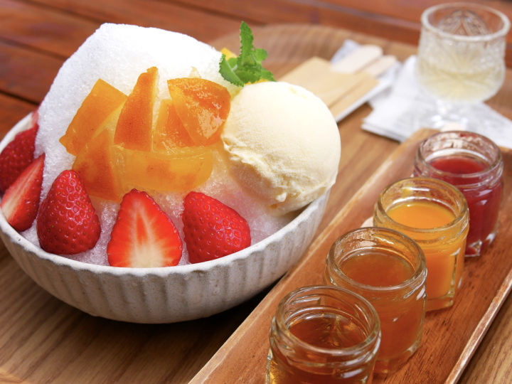 贅沢フルーツソースのかき氷/Jam’s Cafe