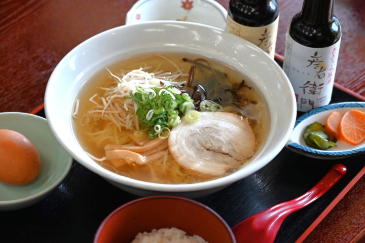 「瀬戸内ラーメンいりこそば」/竜崎温泉