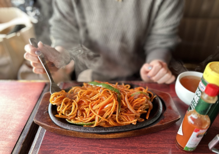 関門橋そばの老舗喫茶店