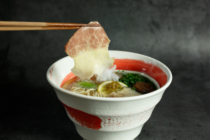 新ご当地グルメ「鯨骨らぁめん」はいかが？