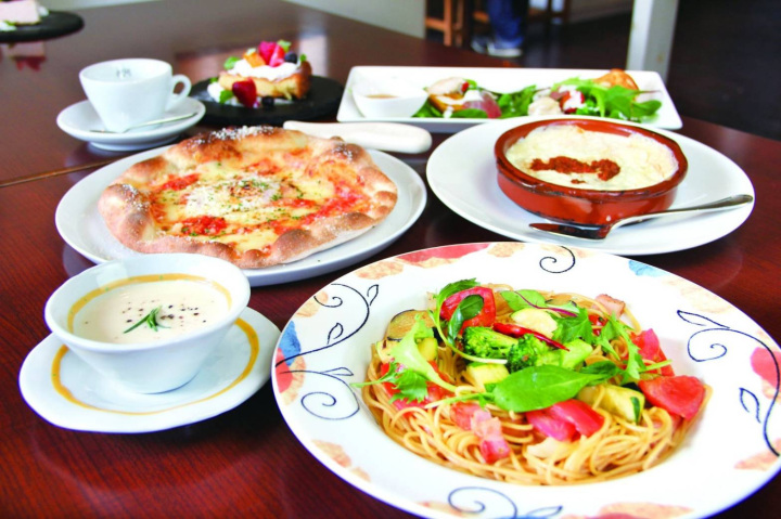 DINING KITCHEN 渡利庵(わたりあん)