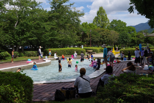 維新百年記念公園