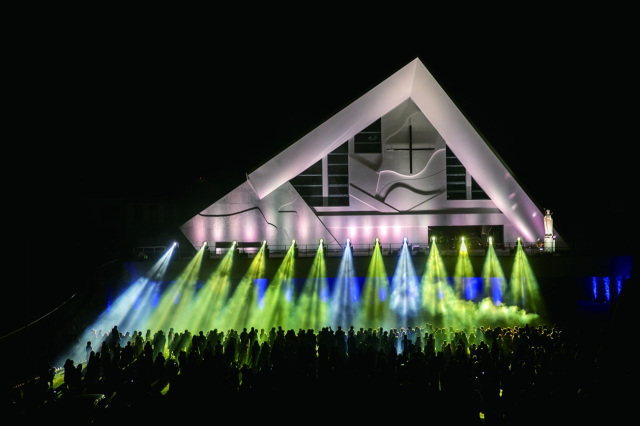 12月、山口市はクリスマス市になる。