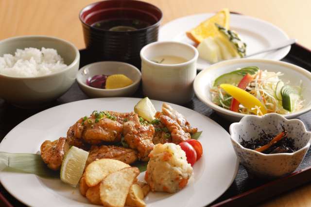 YMfg維新セミナーパーク食堂 ふしの川