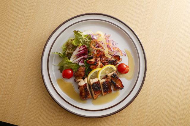 牛串とらまめともつ鍋こ豆 湯田店