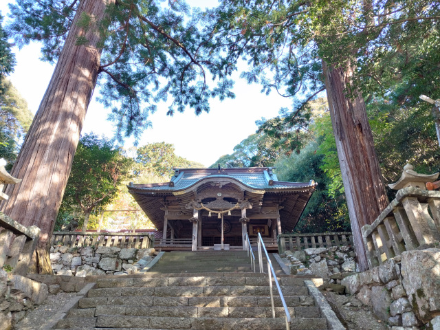 鶴ヶ嶺八幡宮