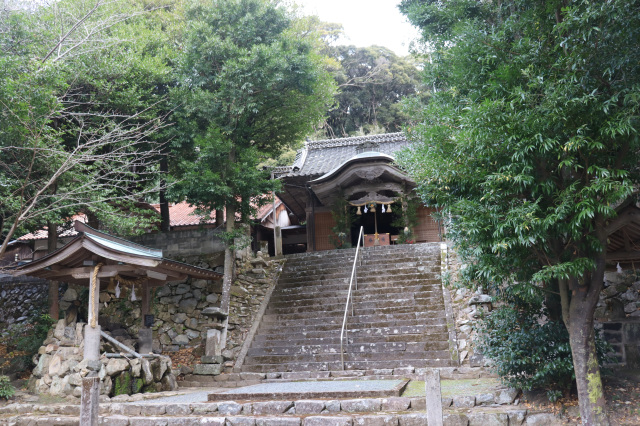 御山神社