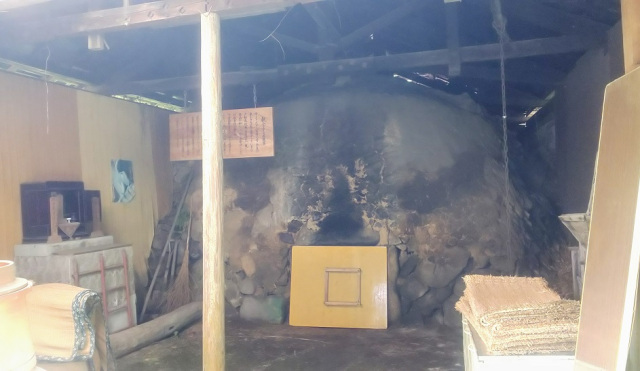観念寺の石風呂