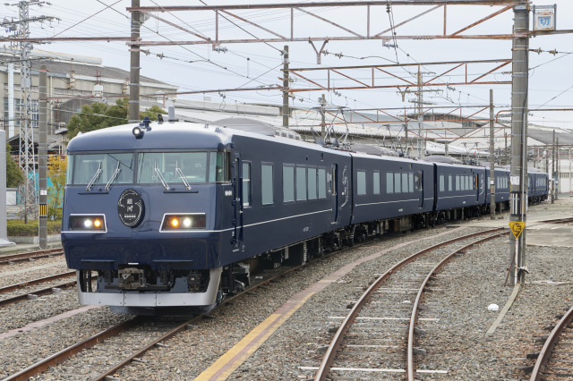 観光列車 WEST EXPRESS 銀河　